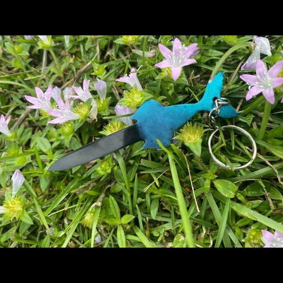 Self Defense Keychain - Picture 1 of 2